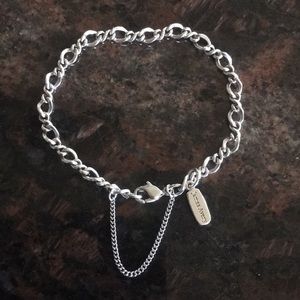 James Avery charm bracelet. Size M Excellent cond